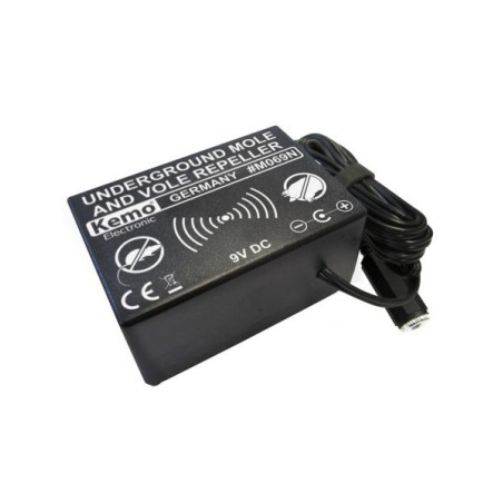 Elektronski odganjalec krtov in voluharjev